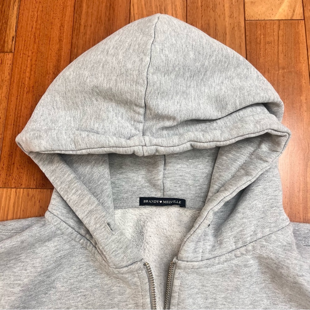 Brandy Melville Gray Full Zip Hoodie Sweatshirt- XS-M - Picture 6 of 10
